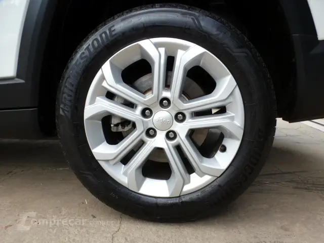 COMMANDER 1.3 T270 Turbo Longitude