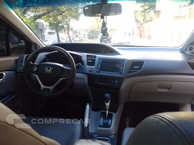 CIVIC - 1.8 EXS 16V 4P AUTOMÁTICO