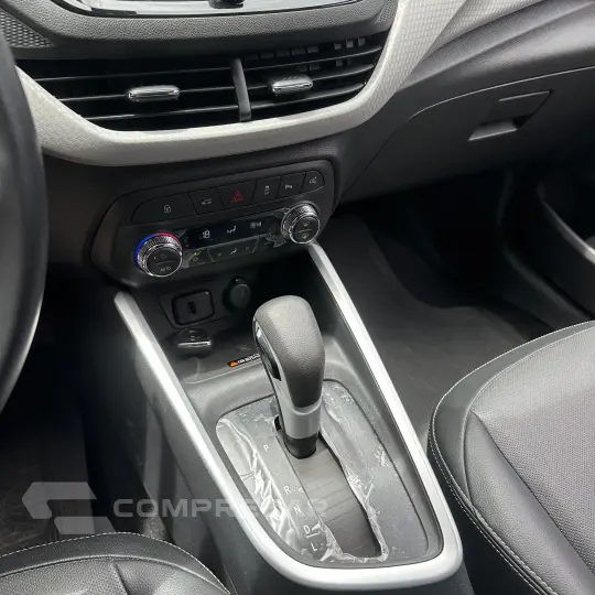 ONIX 1.0 Turbo Plus Premier