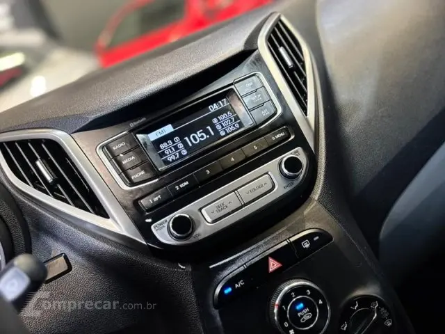 HB20S - 1.6 COMFORT PLUS 16V 4P AUTOMÁTICO