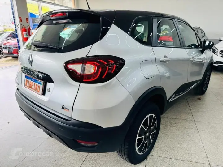 CAPTUR LIFE 1.6 16V FLEX 5P AUT
