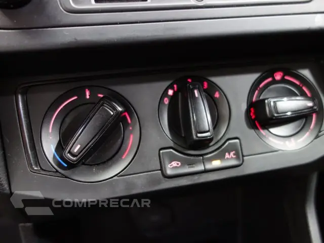 VOYAGE - 1.0 12V MPI TOTAL 4P MANUAL