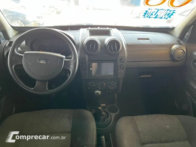 ECOSPORT - 1.6 XLS 8V 4P MANUAL