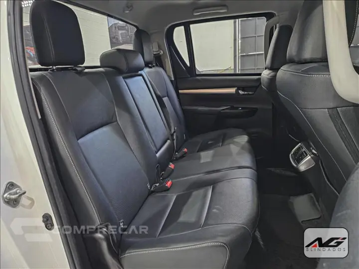 HILUX 2.8 D-4d Turbo CD SRX 4X4