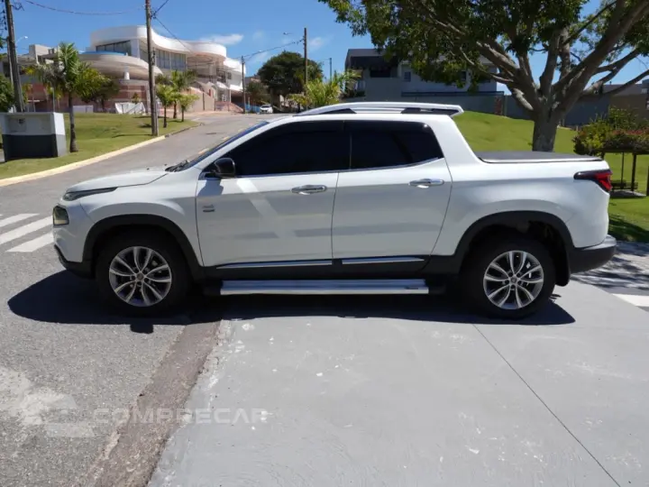 TORO 2.0 16V TURBO DIESEL VOLCANO 4WD AT9