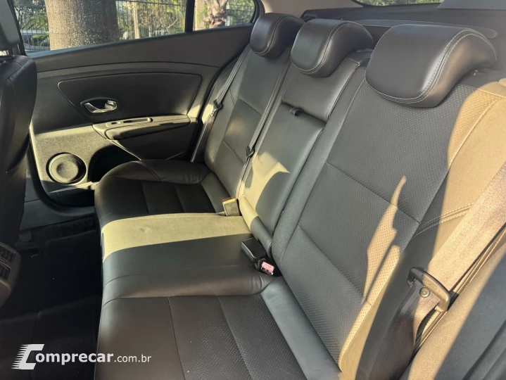 FLUENCE 2.0 Dynamique 16V