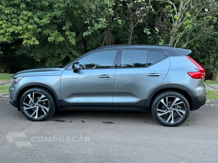 XC40 2.0 T5 R-design AWD Geartronic