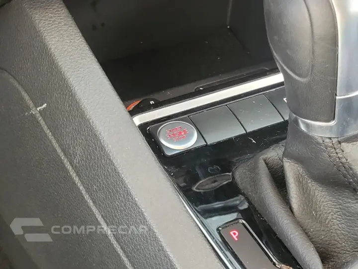 JETTA Highline 2.0 TSI 16V 4p Tiptronic