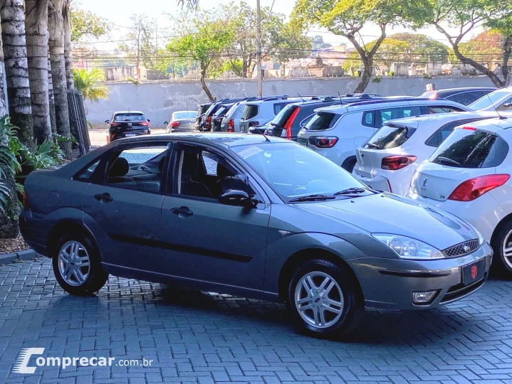 FOCUS 1.6 8V