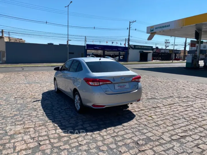 YARIS 1.5 16V Sedan XL Multidrive