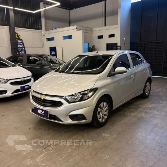 ONIX HATCH LT 1.0 8V FlexPower 5p Mec.