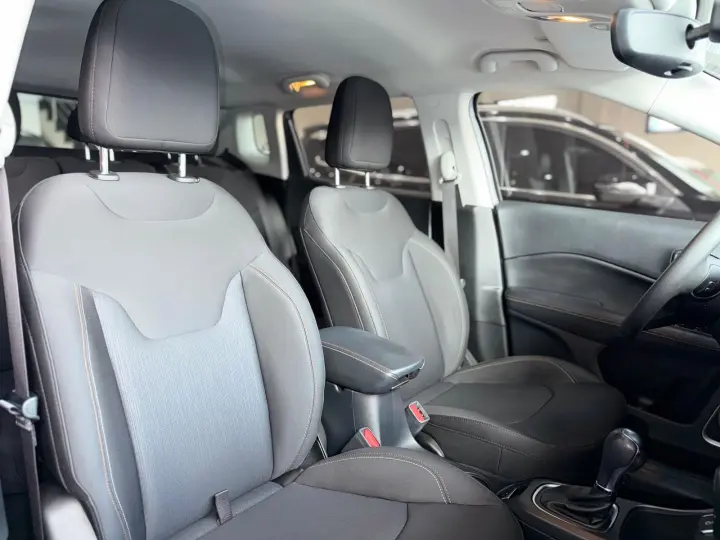 COMPASS 2.0 16V Sport