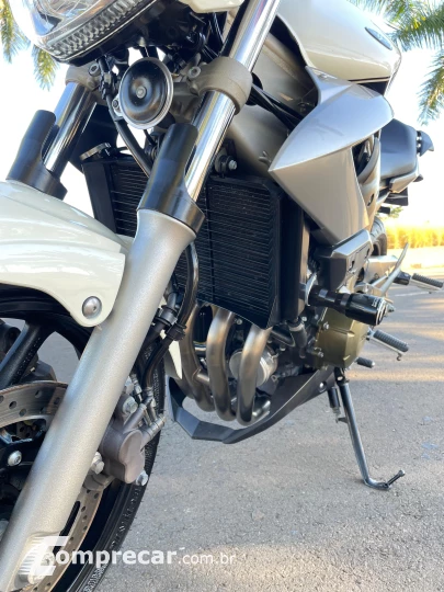 XJ6 N