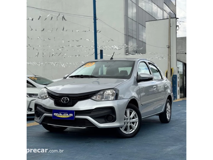 ETIOS 1.5 X PLUS 16V FLEX 4P AUTOMÁTICO