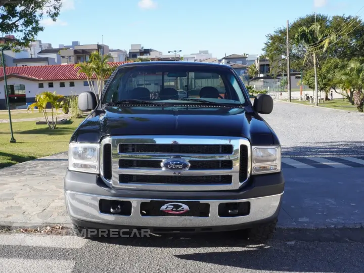 F-250 3.9 XLT 4X2 CS DIESEL 2P MANUAL