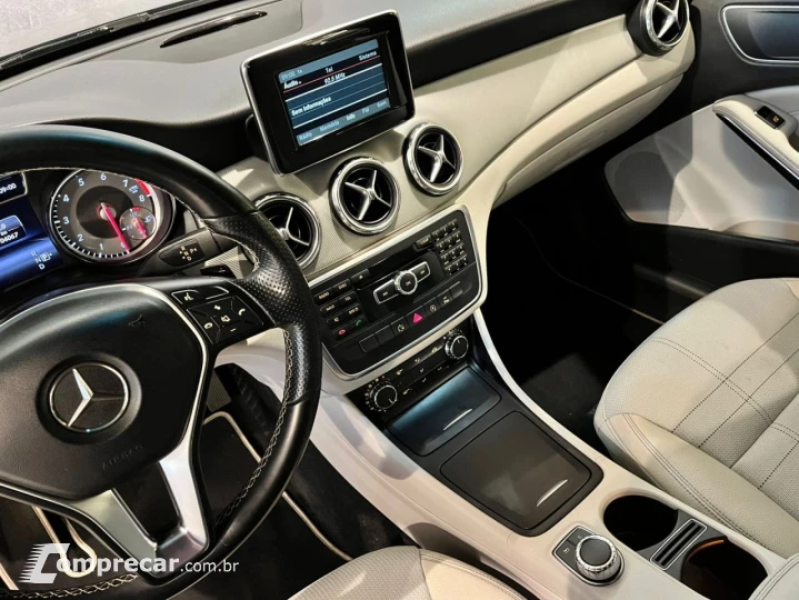 GLA 200 1.6 16V 4P CGI ADVANCE TURBO AUTOMÁTICO