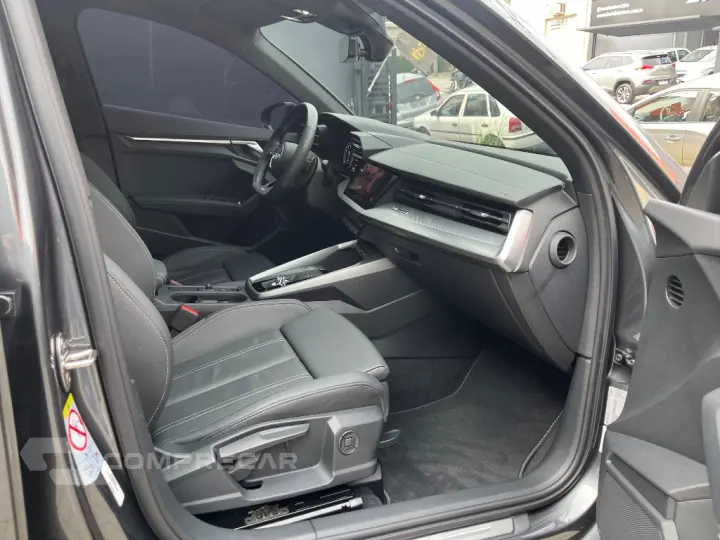 A3 Sed.Perf. Black 2.0 TFSI S-tr. (Hib.)