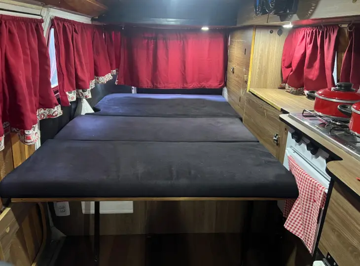 KOMBI 1.6 FURGÃO 8V GASOLINA 3P MANUAL