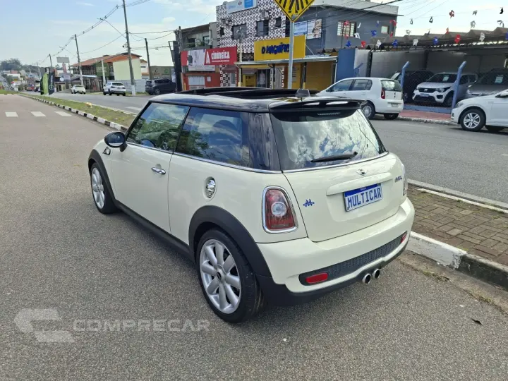 COOPER 1.6 S 16V TURBO GASOLINA 2P AUTOMÁTICO