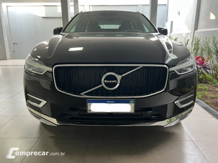 XC60 2.0 T5 Momentum AWD Geartronic