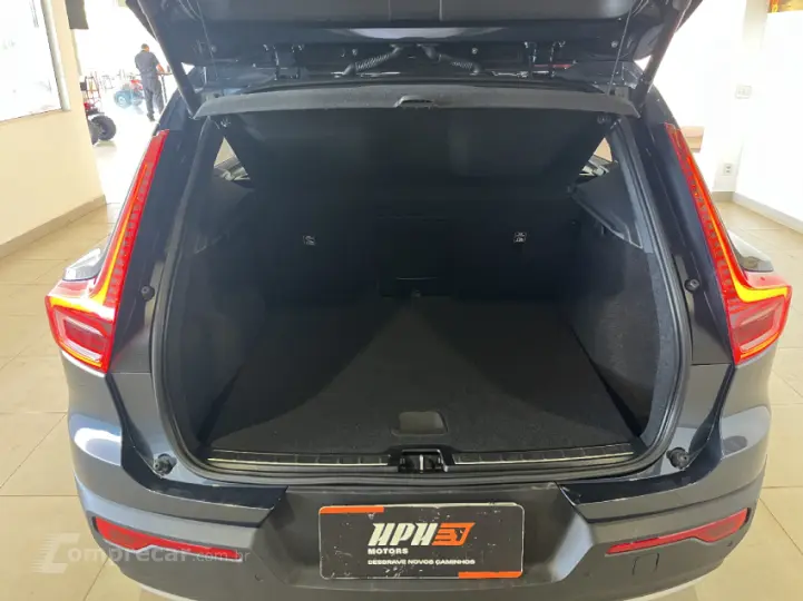 XC40 1.5 T5 Hybrid Inscription Geartronic