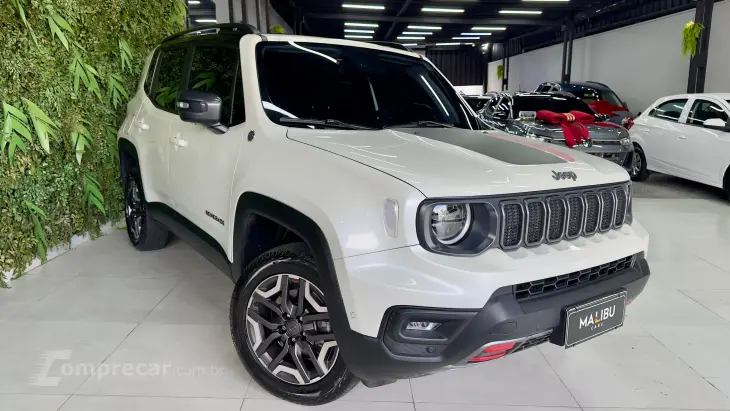 RENEGADE 1.3 T270 Turbo Trailhawk 4X4