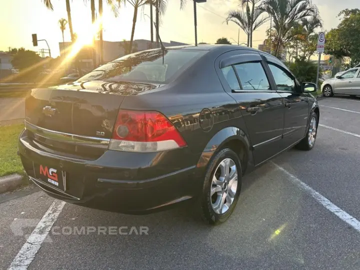 VECTRA 2.0 MPFI Elegance 8V 140cv