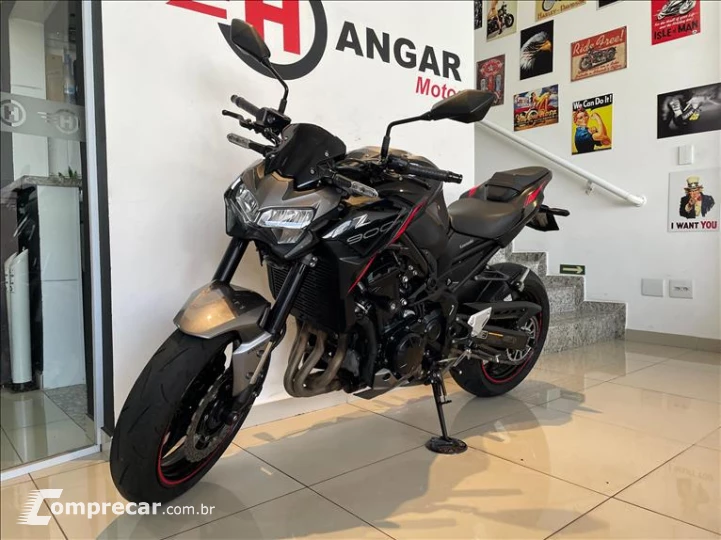 Z900