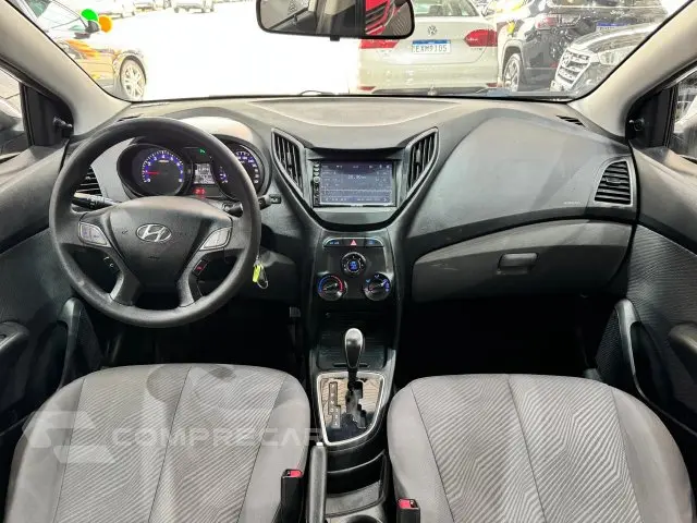 HB20S - 1.6 COMFORT PLUS 16V 4P AUTOMÁTICO