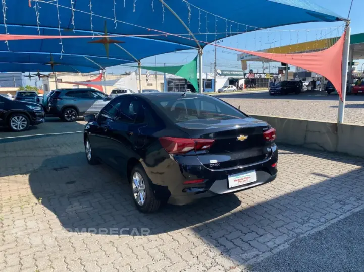 ONIX 1.0 Turbo Plus LT