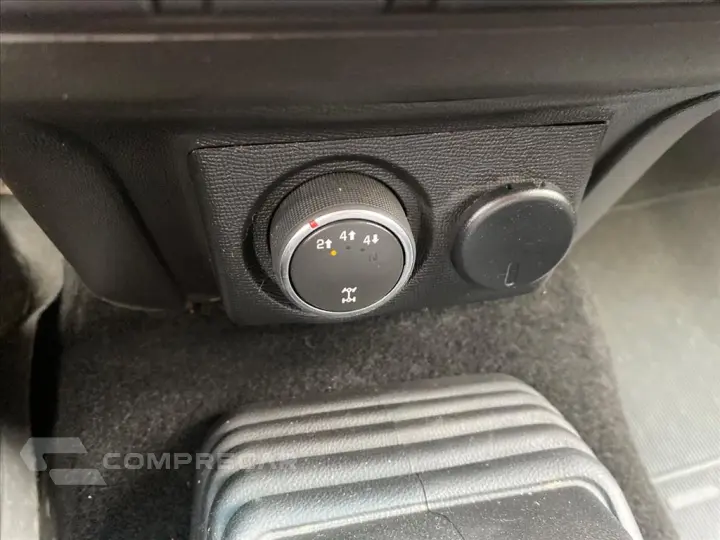 S10 2.8 16V TURBO DIESEL LS CD 4X4 MANUAL