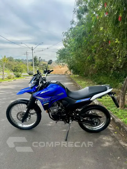 XTZ 250 Lander