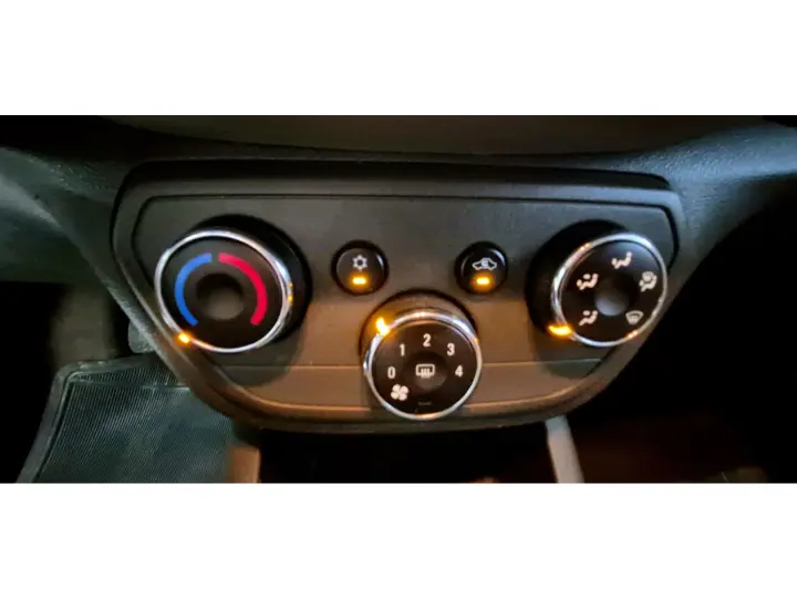 SPIN 1.8 LTZ 8V FLEX 4P MANUAL