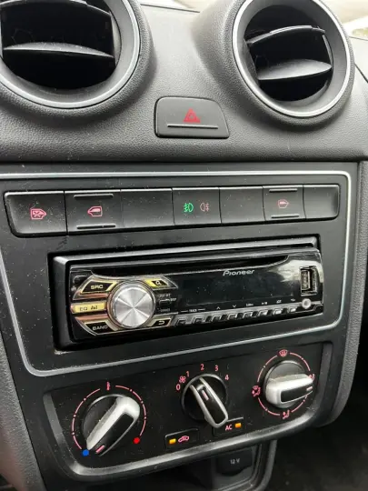 Gol TRACK 1.0 Mi Total Flex 8V 4p