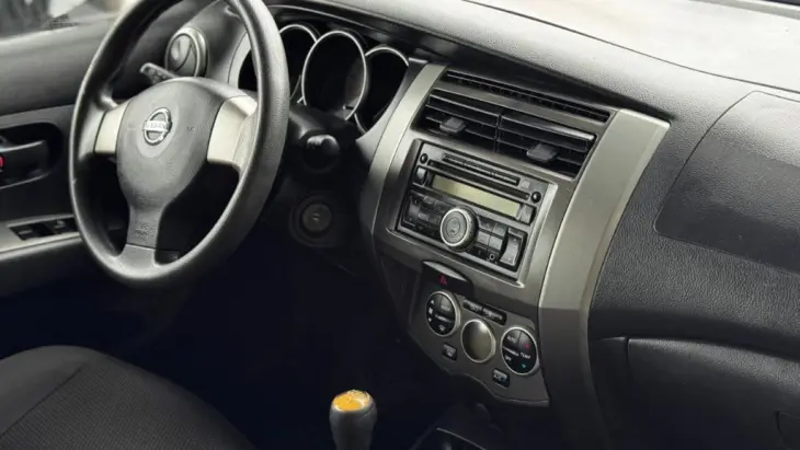 LIVINA GRAND S 1.8 16V Flex Fuel Mec.