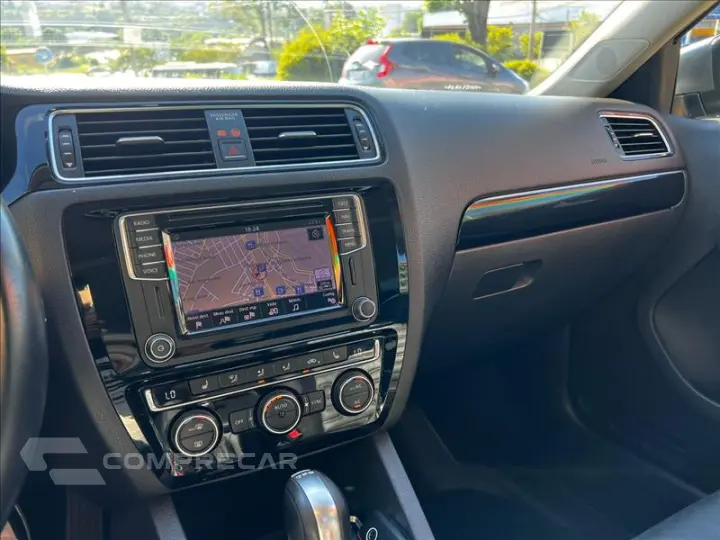 JETTA 2.0 TSI Highline 211cv