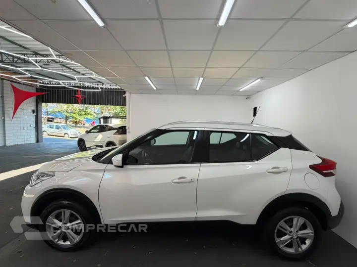 KICKS S 1.6 16V FlexStar 5p Mec.