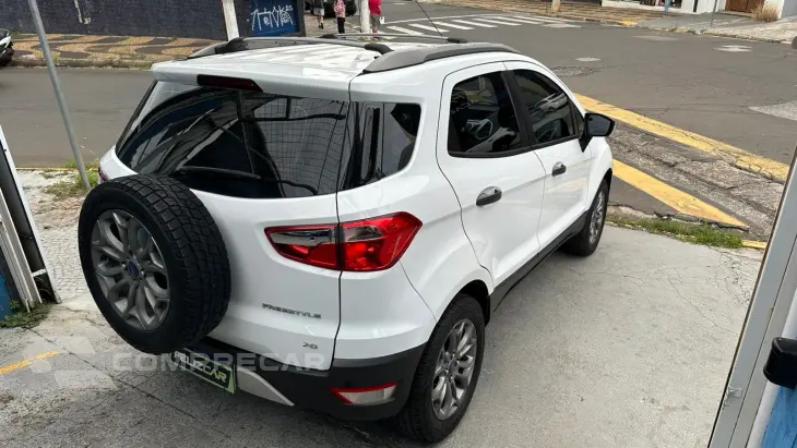 ECOSPORT 2.0 Freestyle 16V