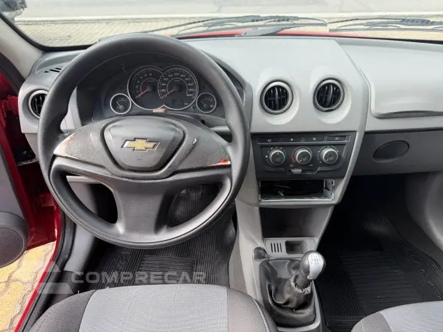 PRISMA - 1.4 MPFI LT 8V 4P MANUAL