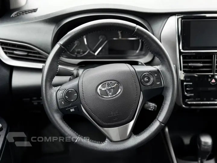 YARIS 1.5 16V XS