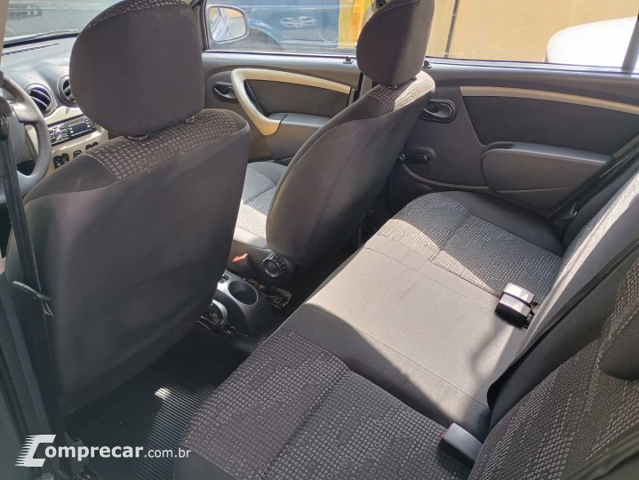 Sandero 1.6