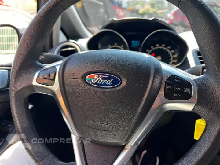 FIESTA 1.6 Titanium Hatch 16V