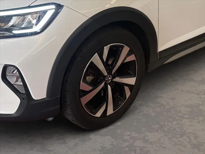 NIVUS 1.0 200 TSI TOTAL FLEX HIGHLINE AUTOMÁTICO