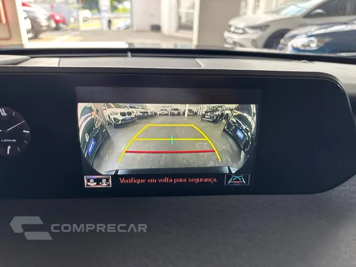 UX-250h Dynamic 2.0 16V Aut. (Híbrido)