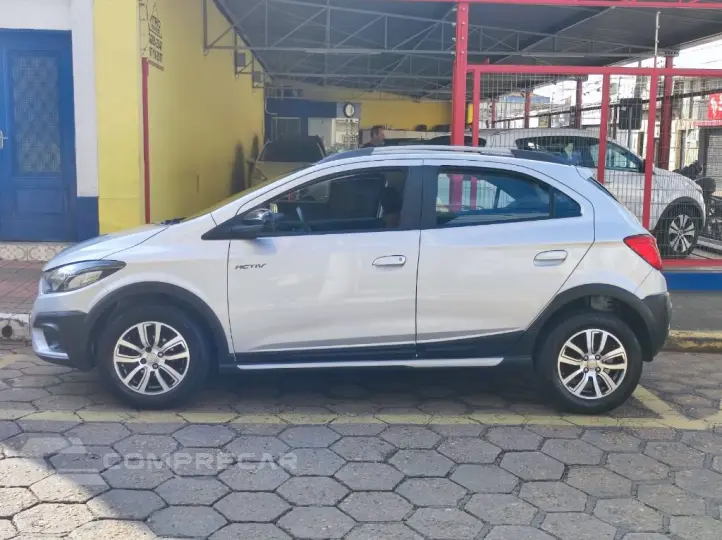 ONIX HATCH ACTIV 1.4 8V Flex 5p Mec.