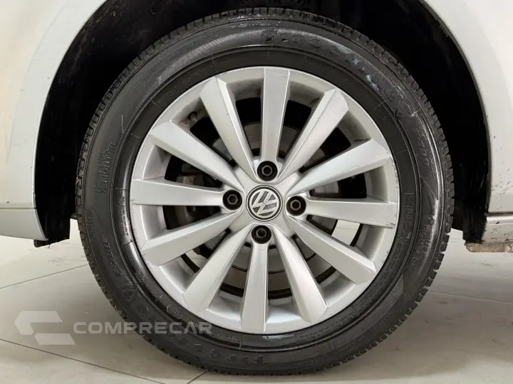 VOYAGE 1.6 MI COMFORTLINE 8V FLEX 4P MANUAL