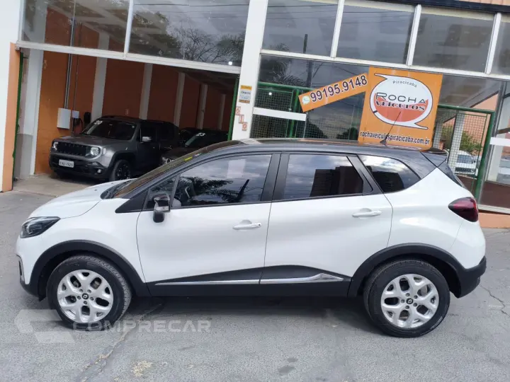 Captur 1.6 16V 4P FLEX SCE LIFE X-TRONIC CVT