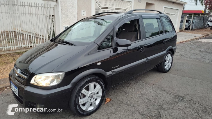 ZAFIRA 2.0 MPFI Elegance 8V