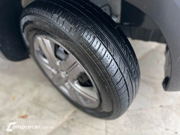 KWID 1.0 12V SCE ZEN