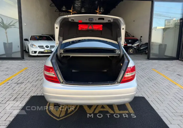 C-180 CGI Classic 1.8 16V 156cv Aut.